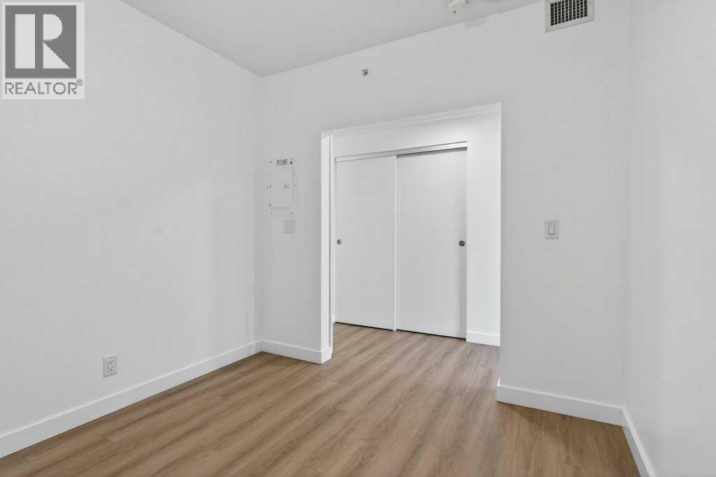 206, 123 4 Street NE — photo 20