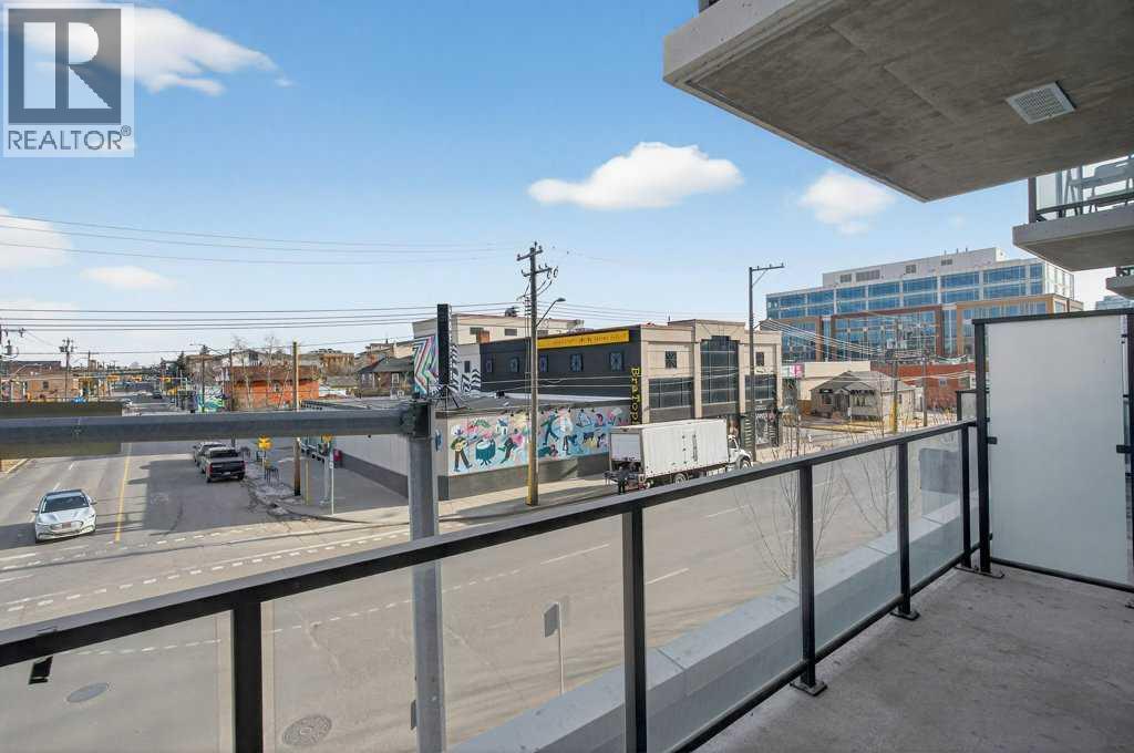 #206 123 4 Street NE - 33