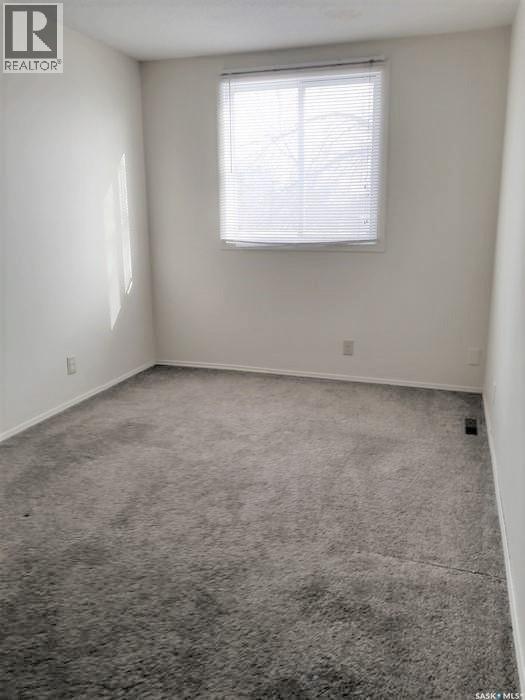 #3906 Castle ROAD - 13