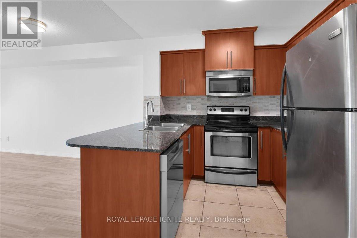 #7G 8 ROSEBANK DRIVE - 12