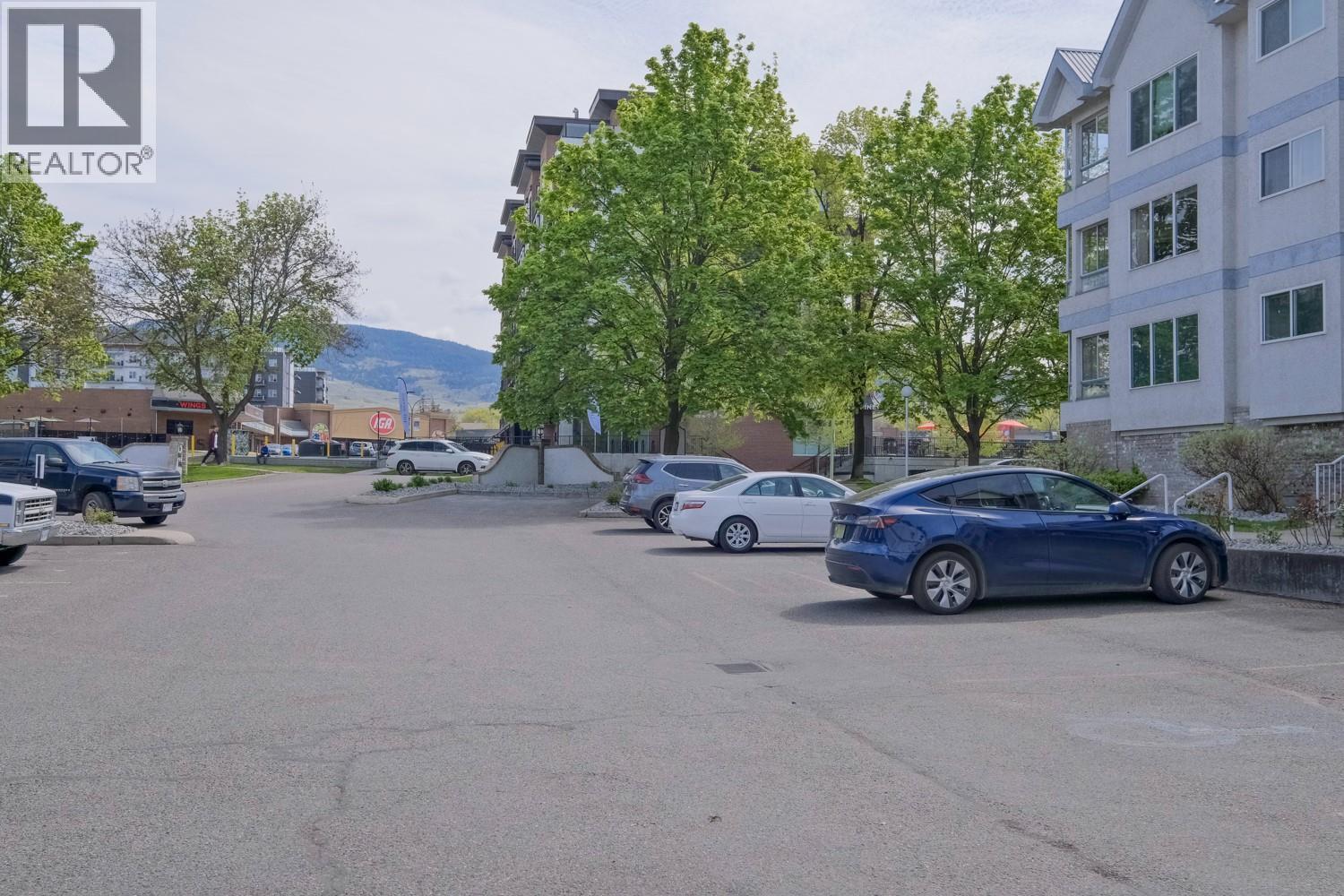 212 180 Hollywood Road, Kelowna