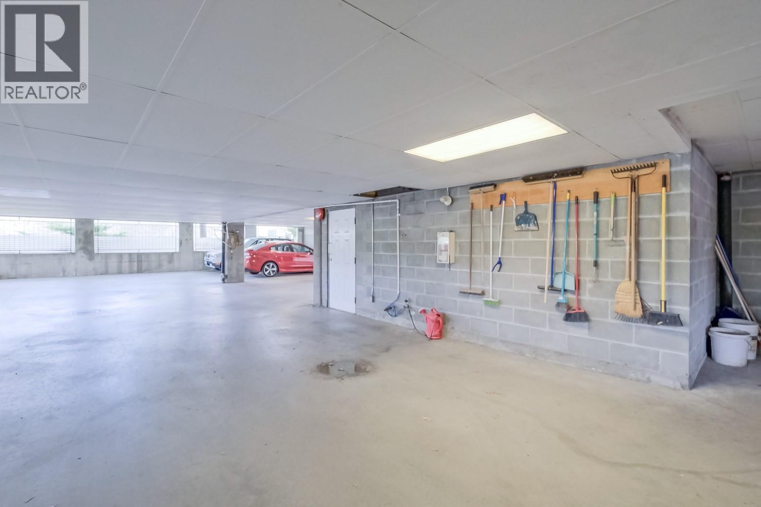 212 180 Hollywood Road, Kelowna