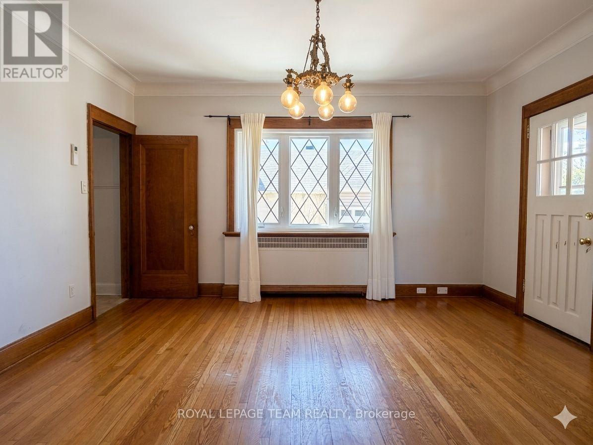 444 PARKDALE AVENUE - 6