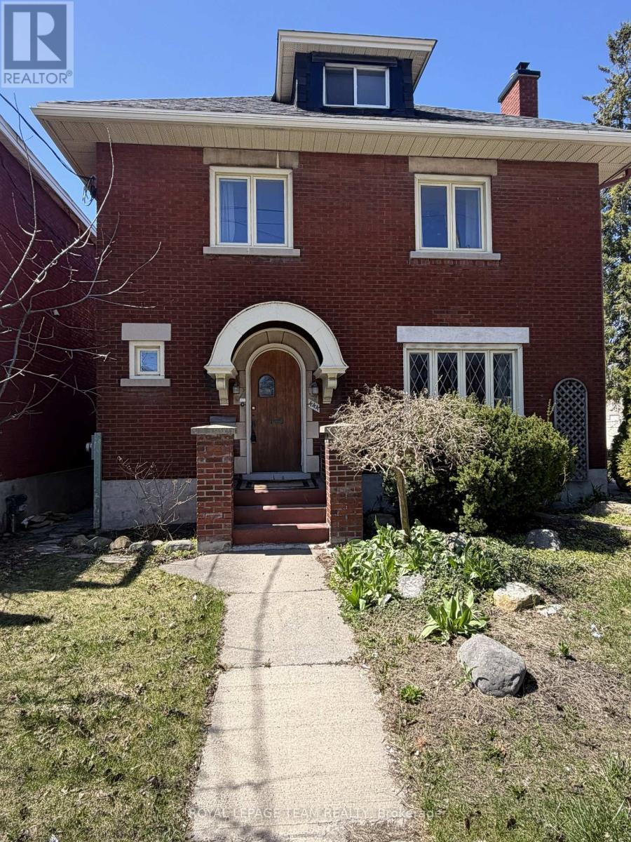 444 PARKDALE AVENUE - 1