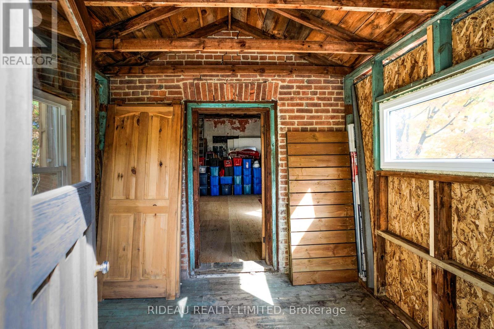 24 BRIAR HILL ROAD - 17