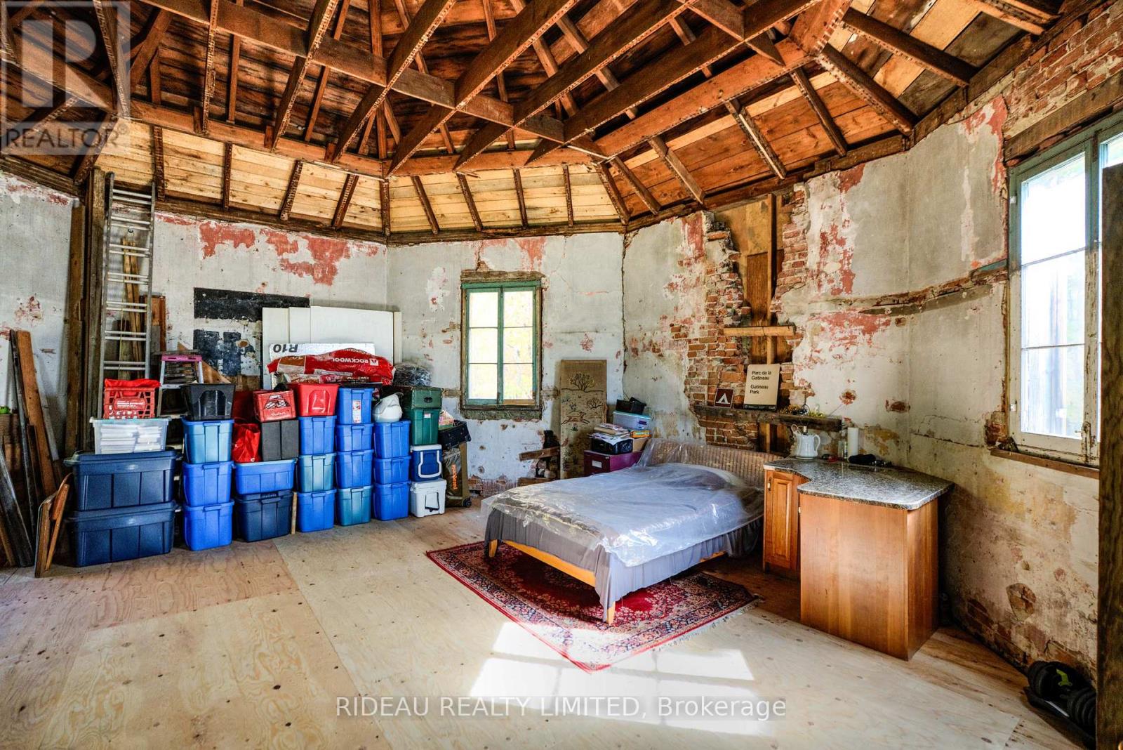 24 BRIAR HILL ROAD - 18