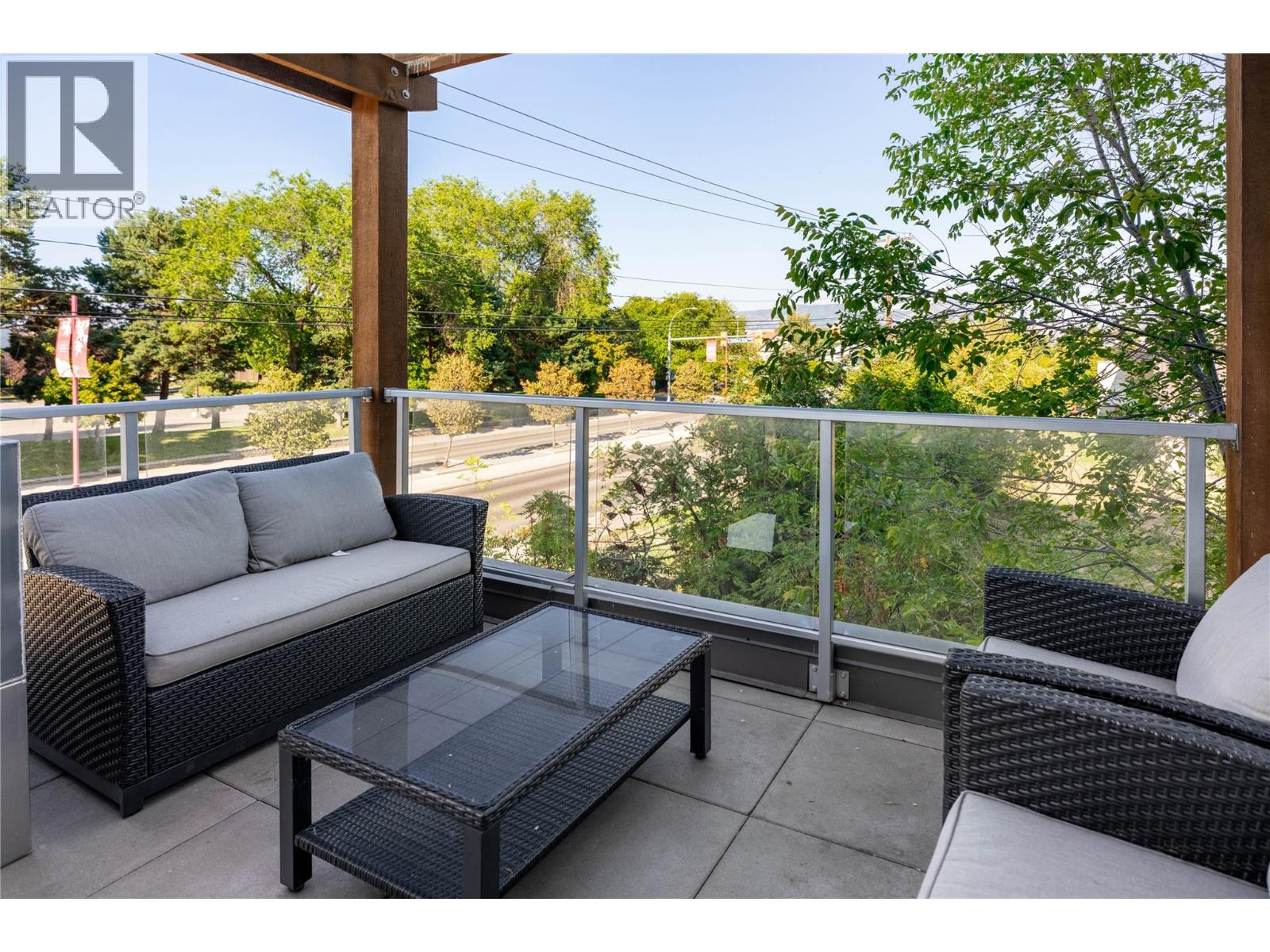 309 1083 KLO Road, Kelowna