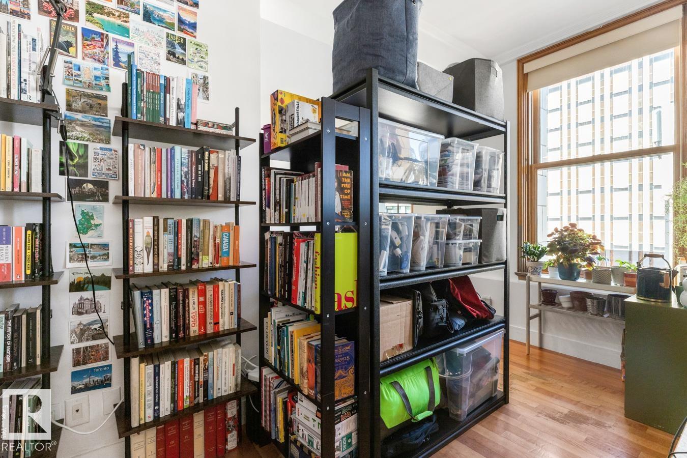 #909 10134 100 ST NW - 13