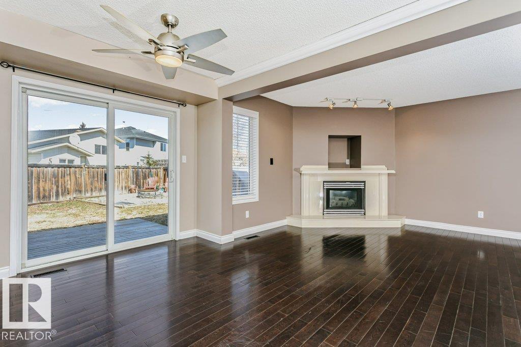15827 133 ST NW - 14