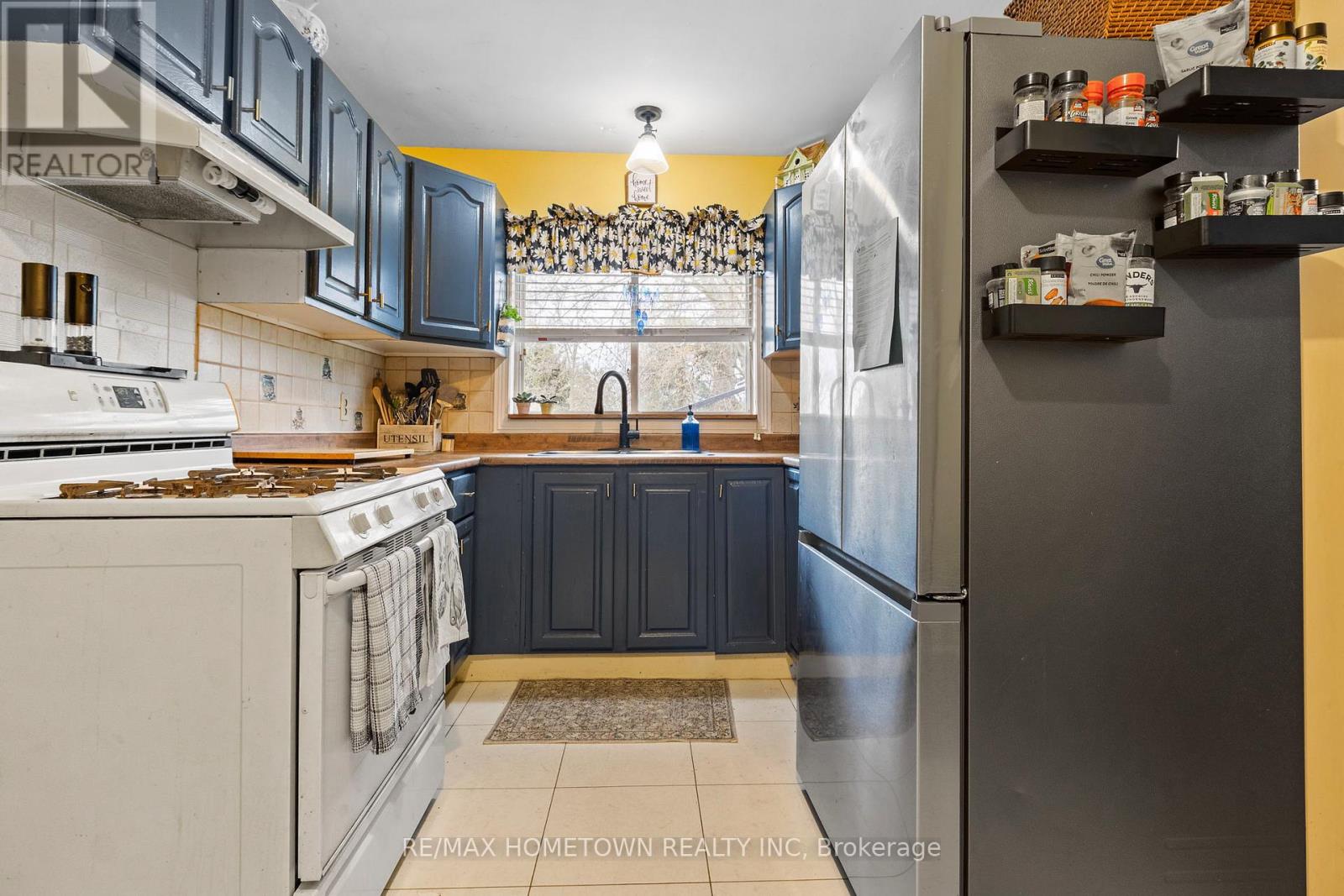 3505 CHARLEVILLE ROAD - 10