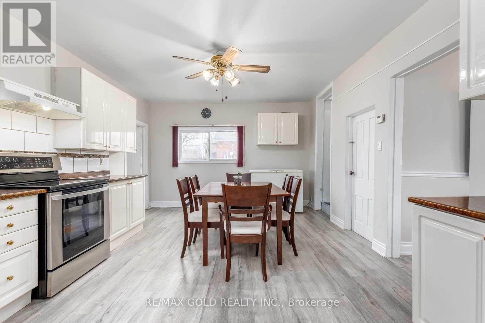 119 CELINA STREET - 4