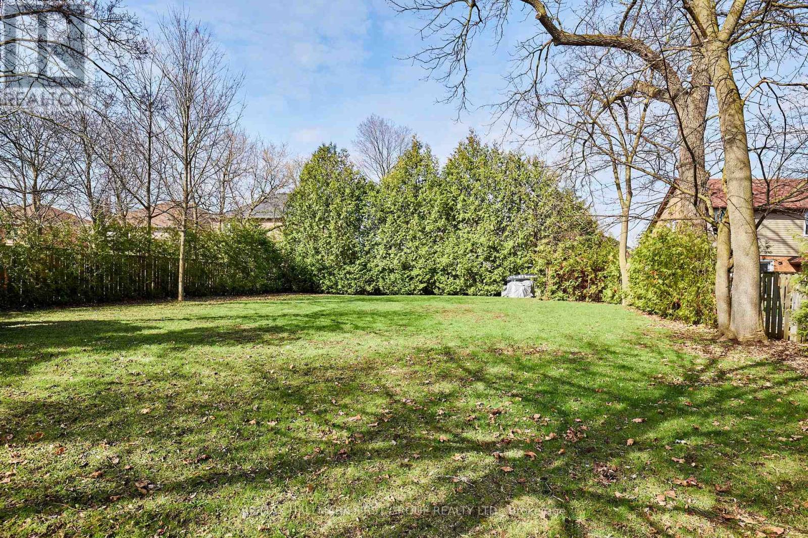 1434 ROUGEMOUNT DRIVE - 39