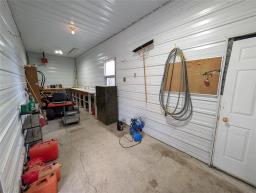 129152 Road 53n Road, Whitehead Rm, MB R0M0S0 Photo 34