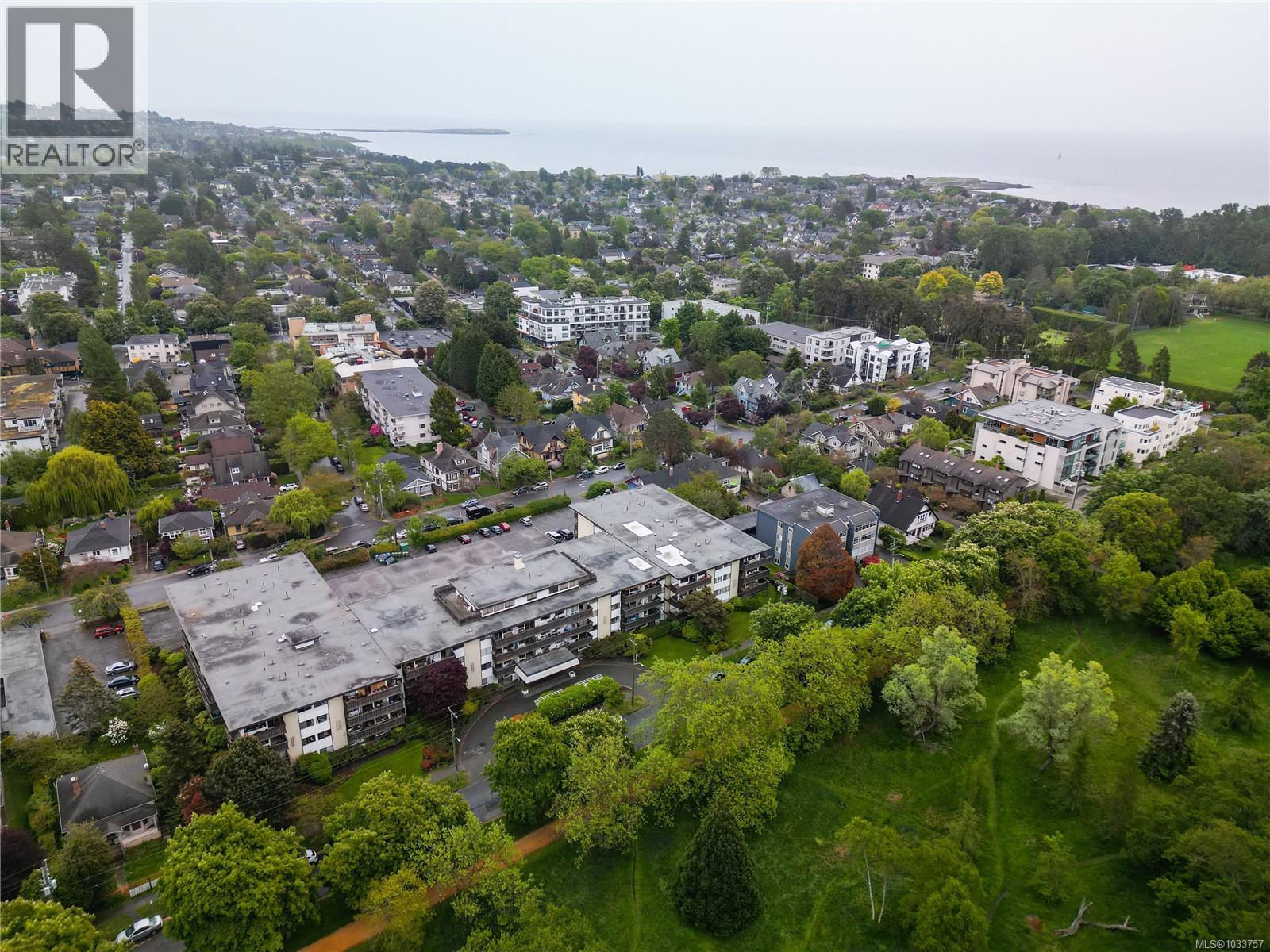 324 964 Heywood Avenue, Victoria