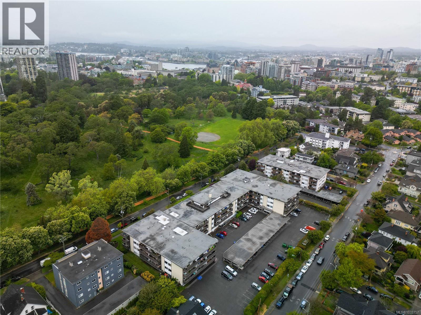 324 964 Heywood Avenue, Victoria