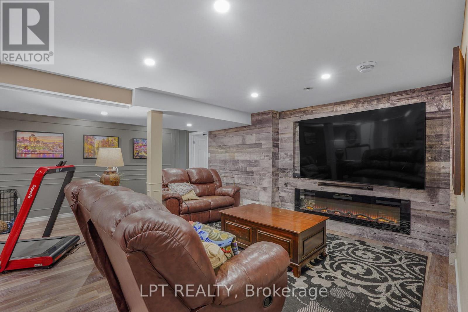 8180 GIBBS ROAD - 29