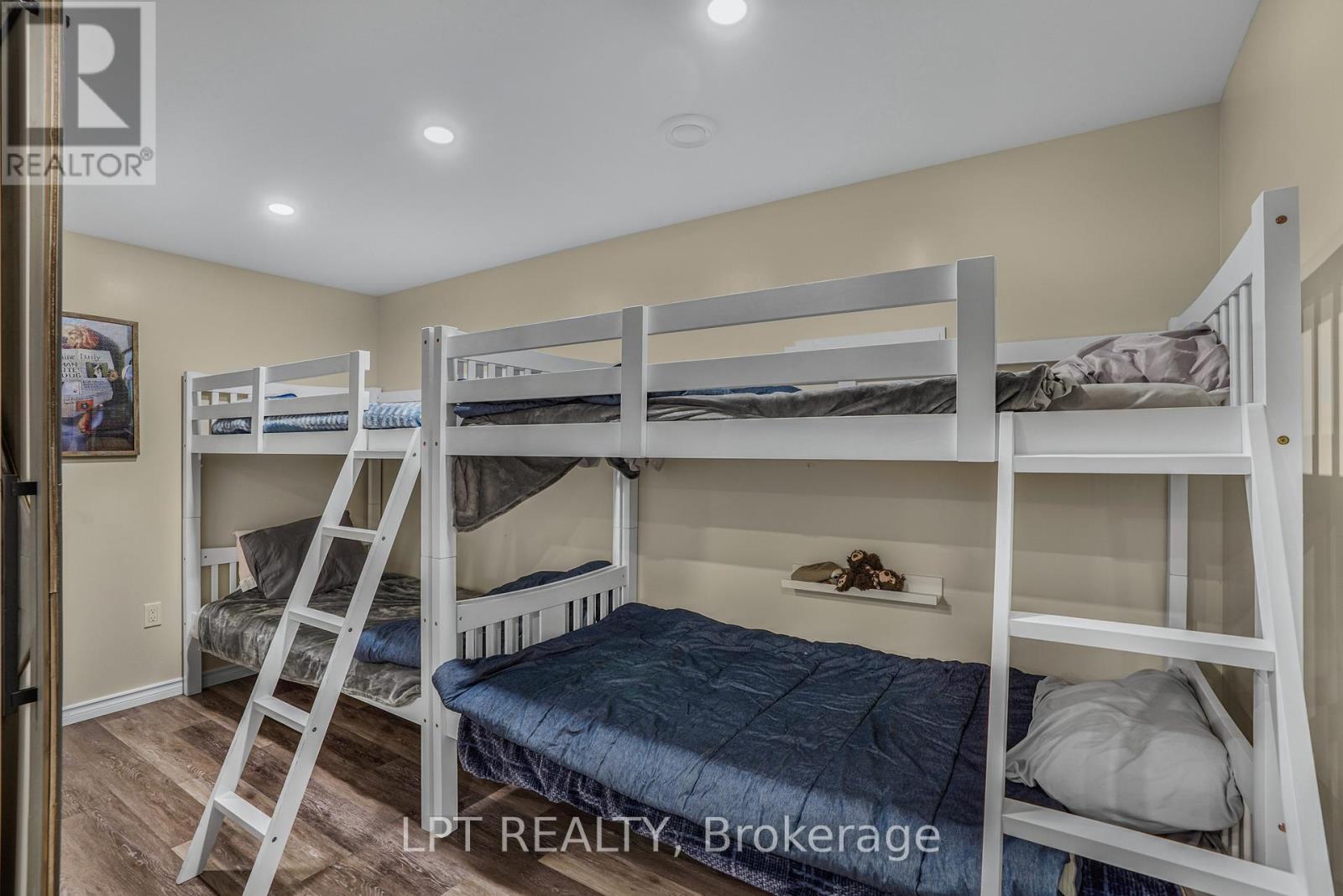 8180 GIBBS ROAD - 31