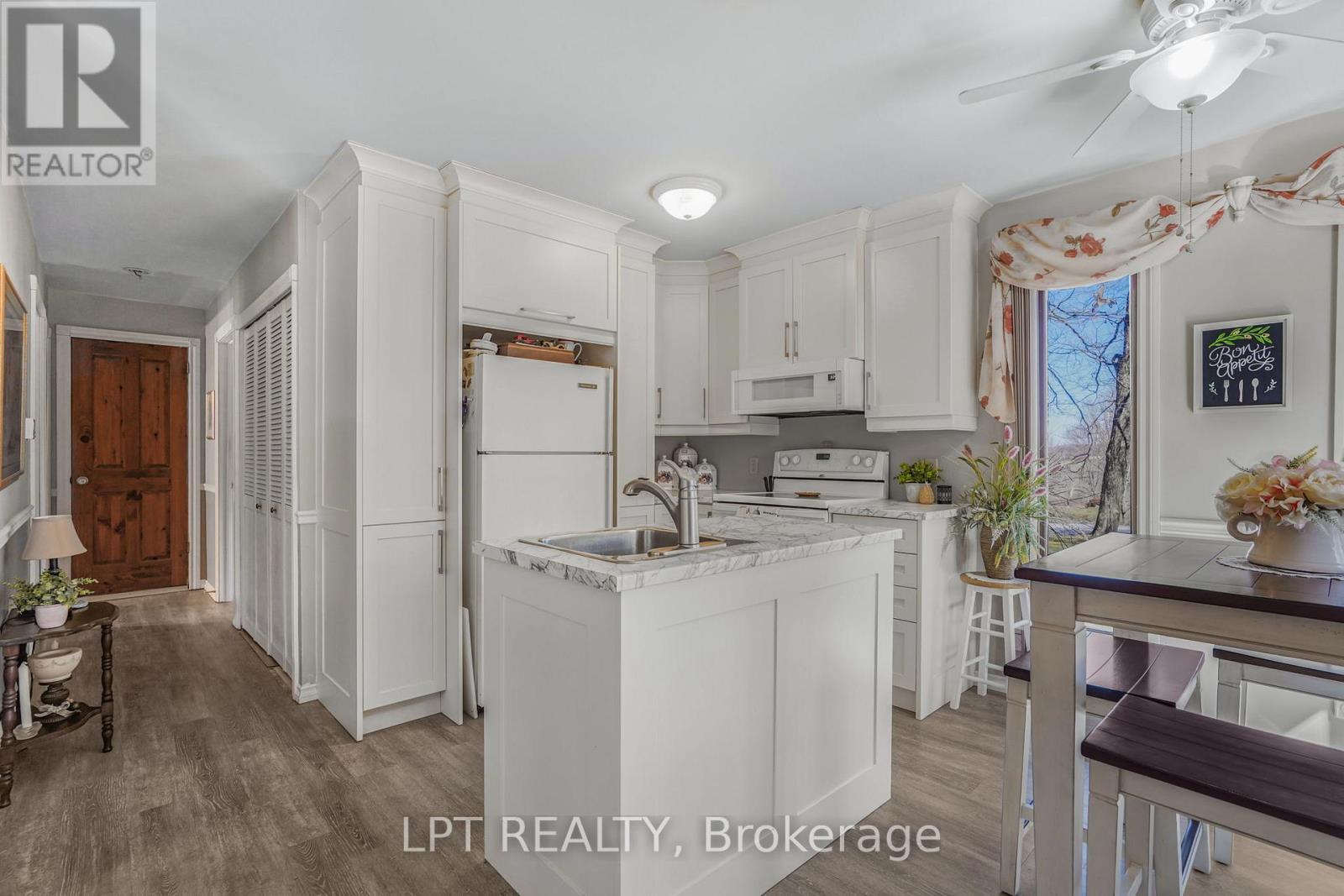 8180 GIBBS ROAD - 35