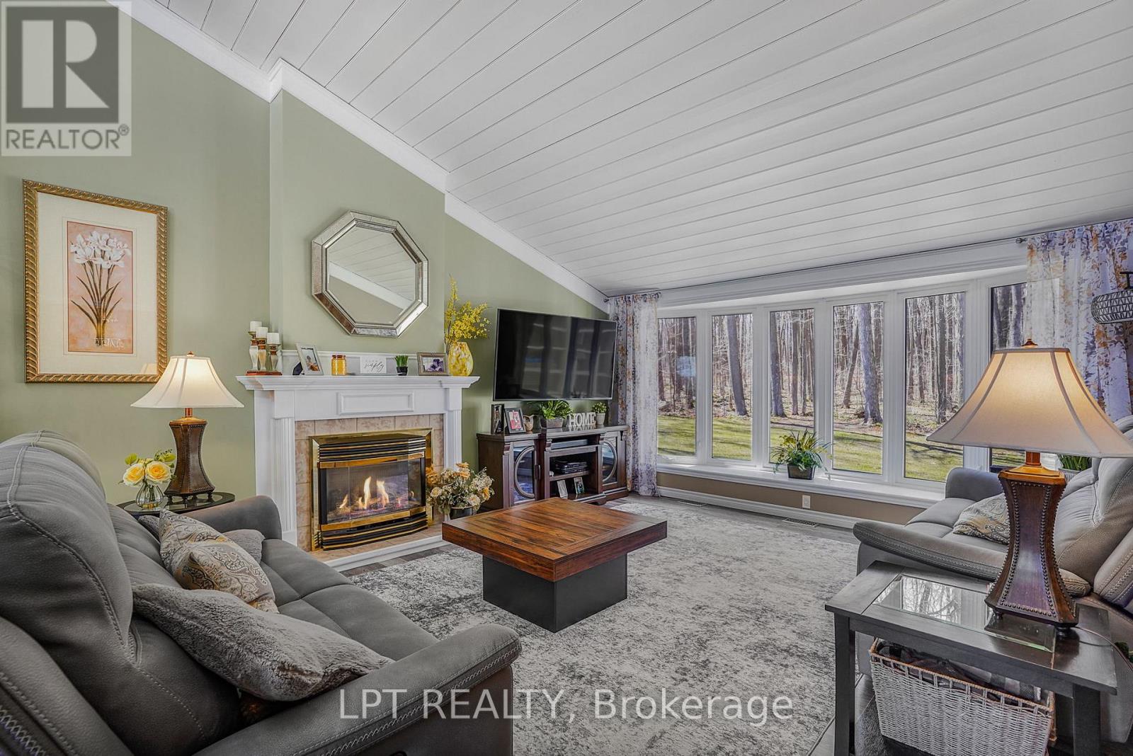 8180 GIBBS ROAD - 6
