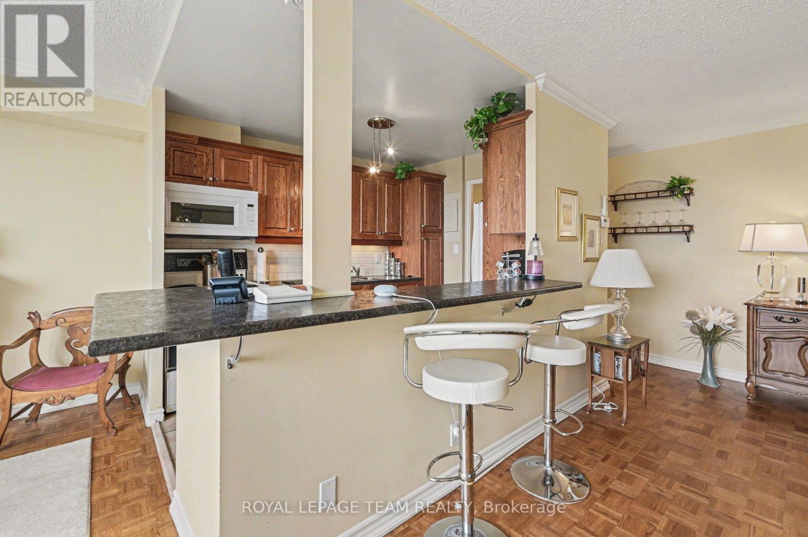 #1101 2625 REGINA STREET - 10
