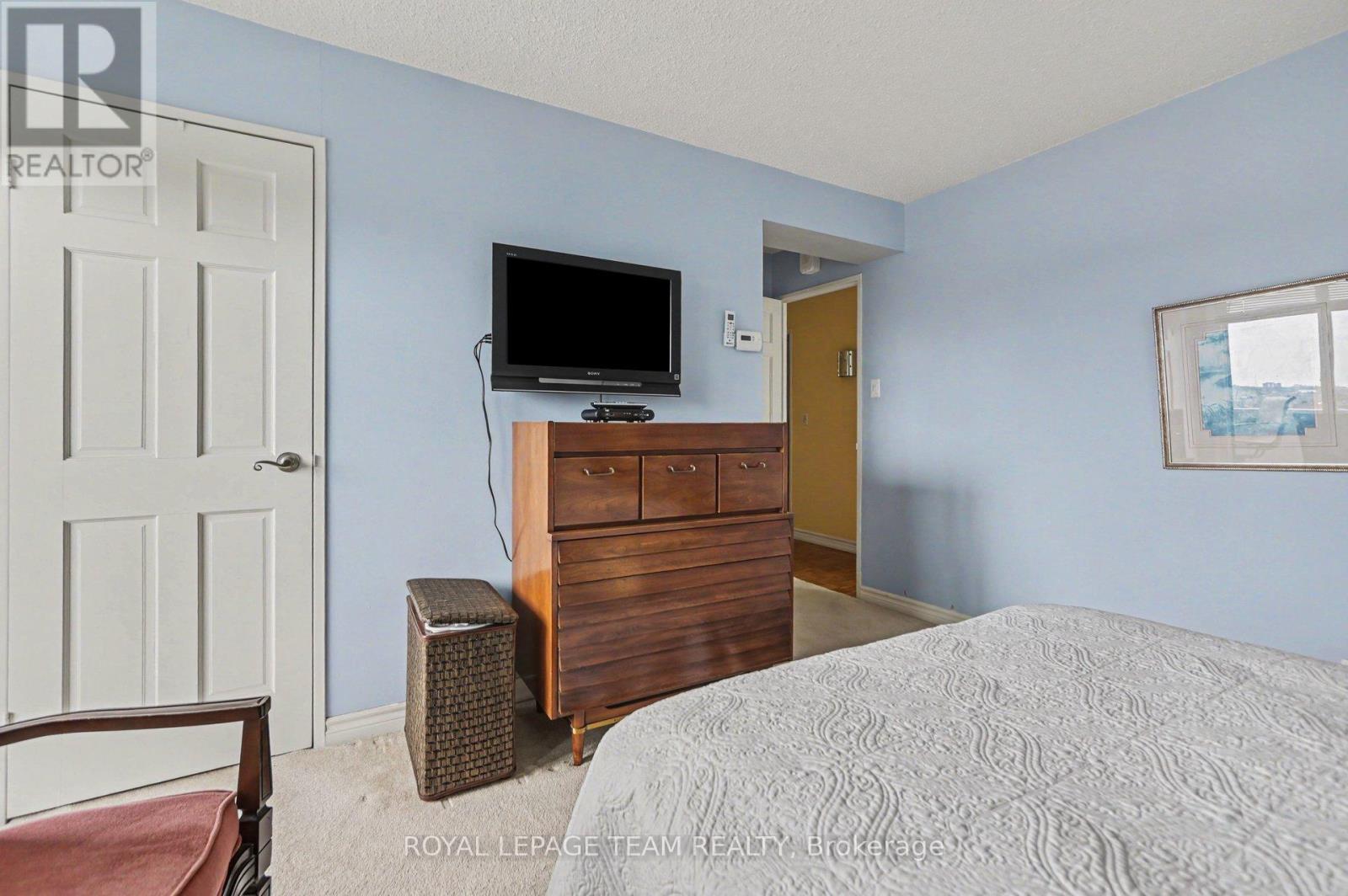 #1101 2625 REGINA STREET - 14