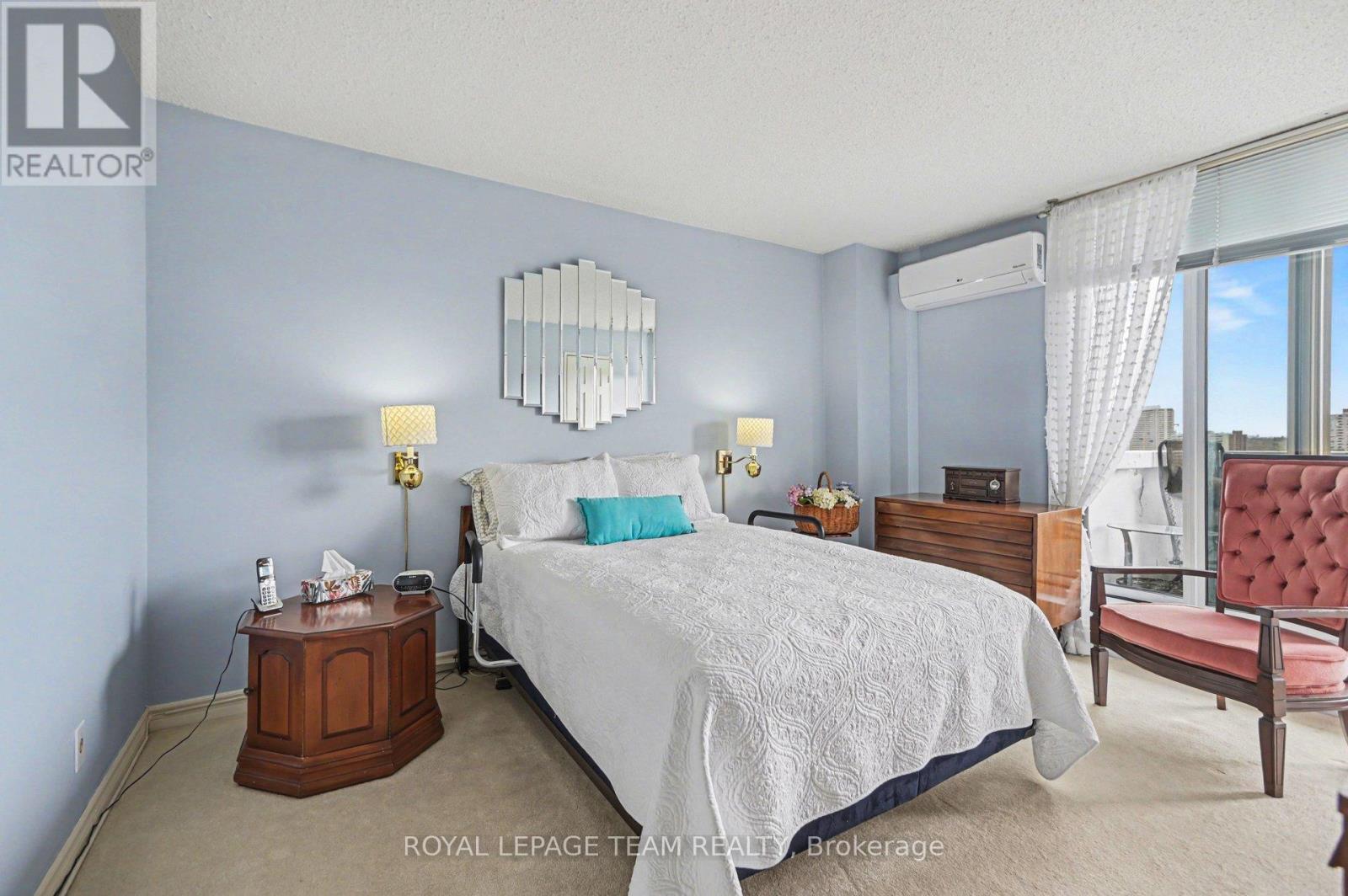 #1101 2625 REGINA STREET - 15