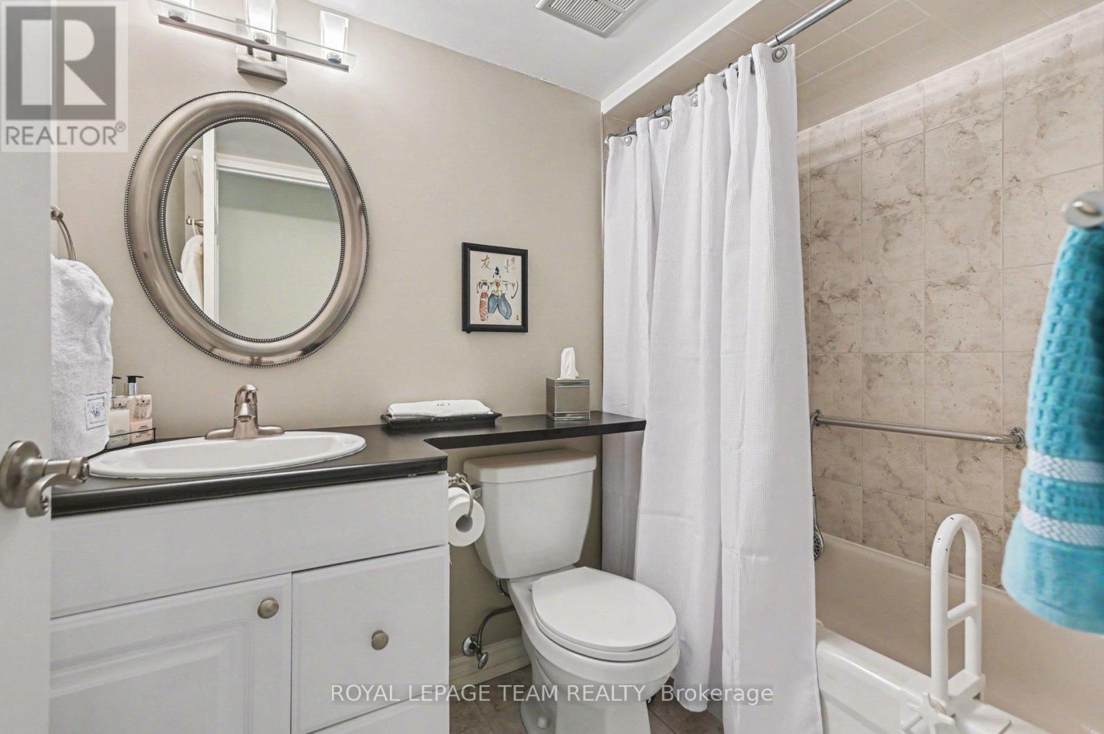 #1101 2625 REGINA STREET - 22