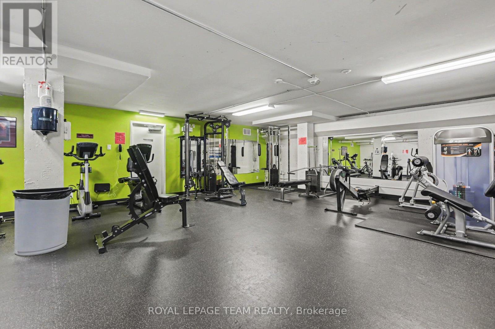#1101 2625 REGINA STREET - 29