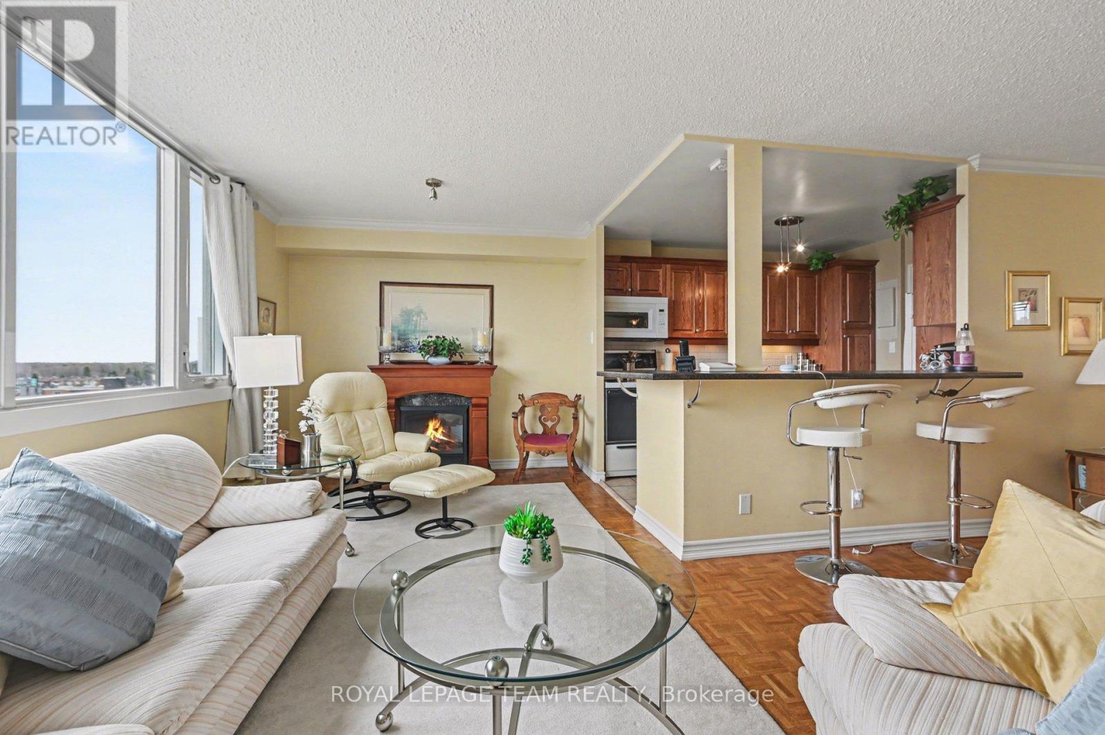#1101 2625 REGINA STREET - 4