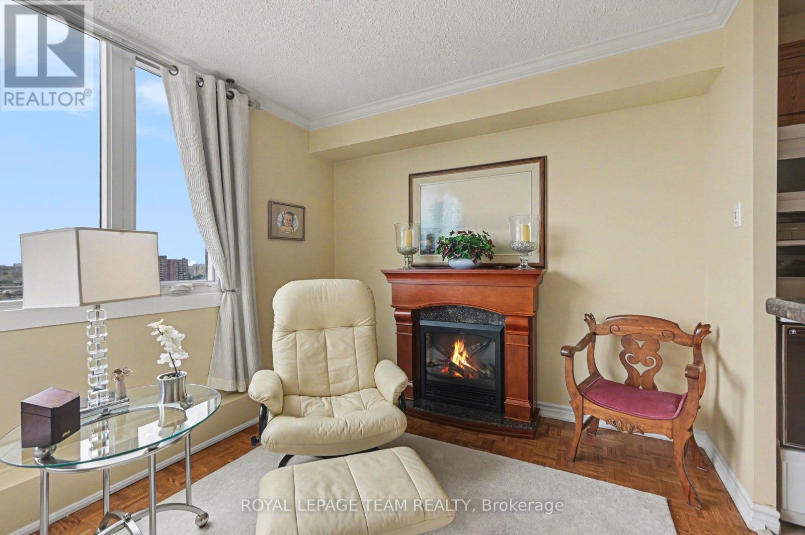 #1101 2625 REGINA STREET - 5