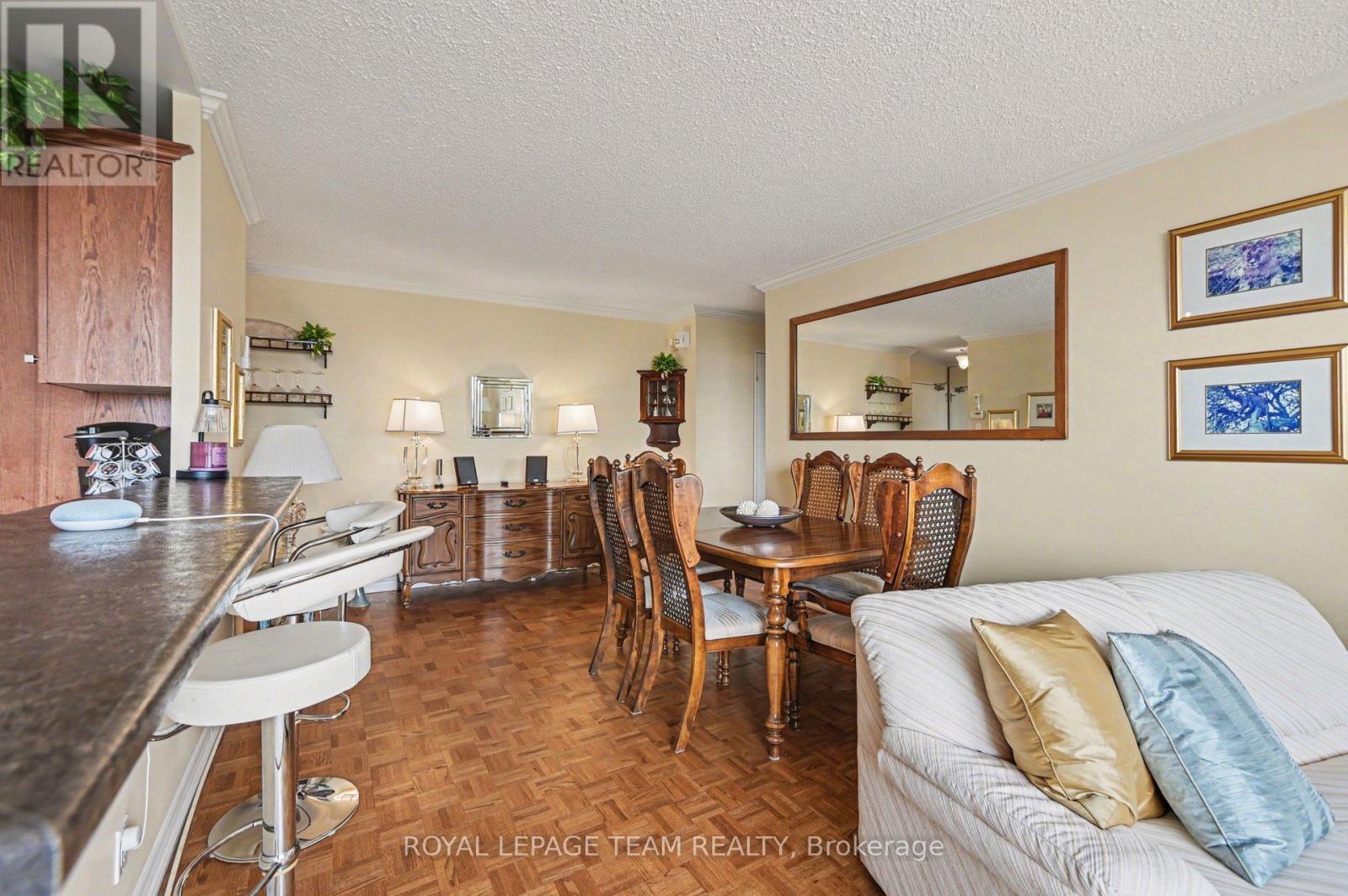 #1101 2625 REGINA STREET - 9