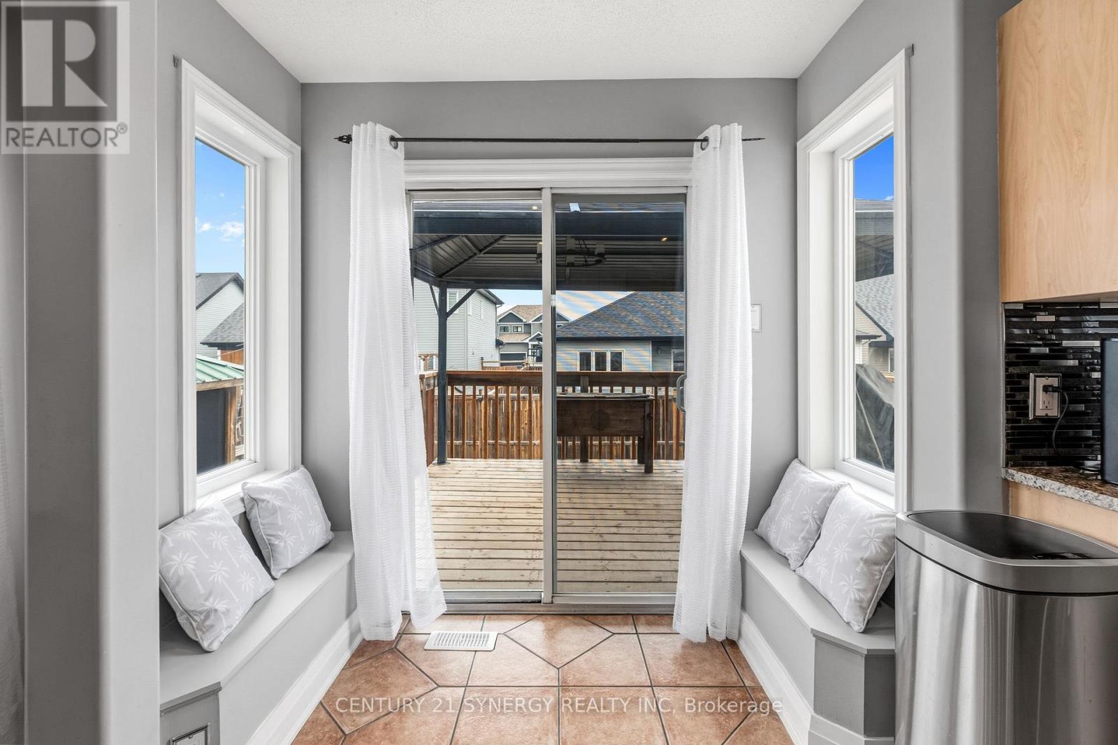 207 STIVER STREET - 12