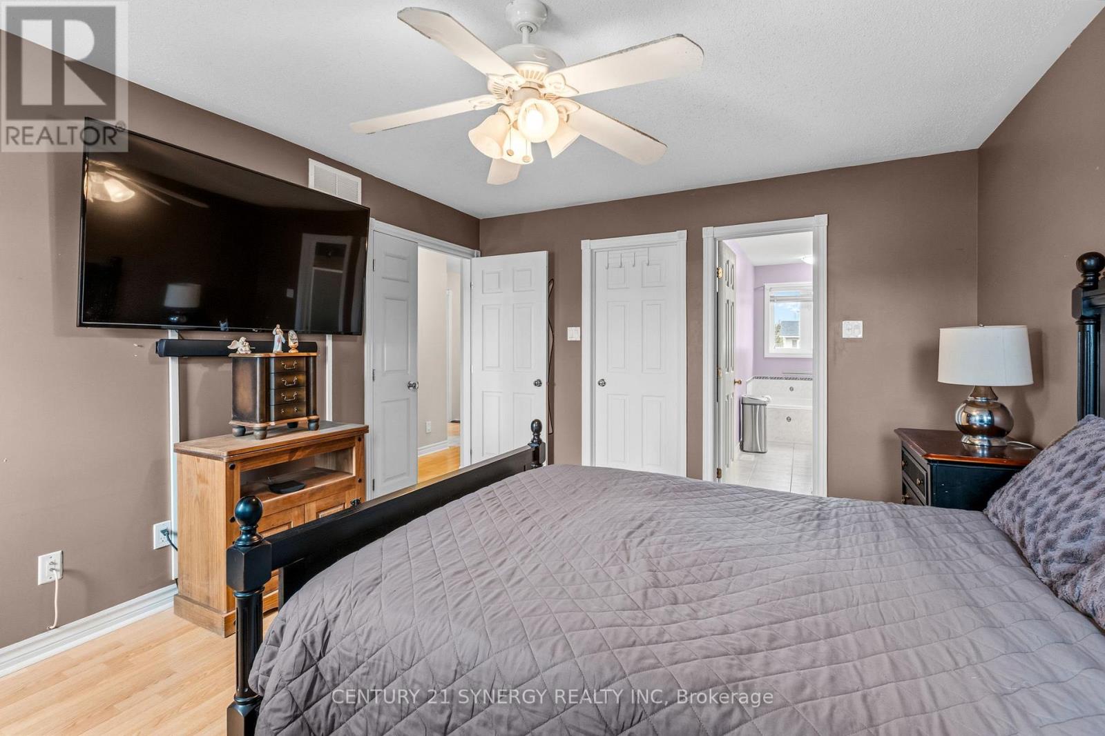 207 STIVER STREET - 28