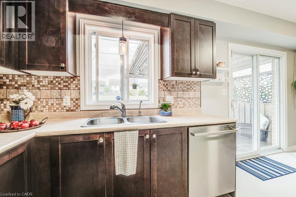 14 CRANSHAW Street, Kitchener, Ontario, N2R1W2 — Photo 31