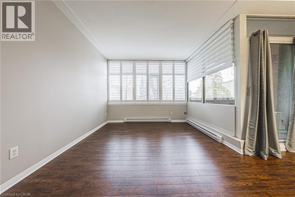 30 HARRISFORD Street Unit# 104, Hamilton, Ontario, L8K6M9 — Photo 6