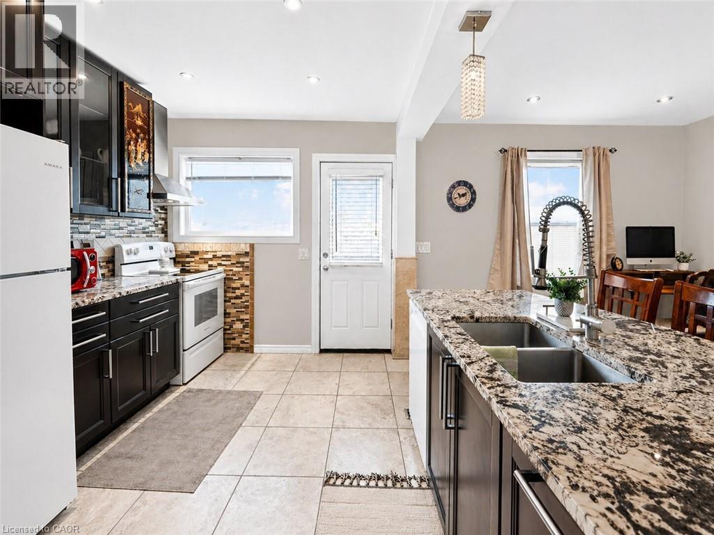 465 OTTAWA Street N, Hamilton, Ontario, L8H4A4 — Photo 12