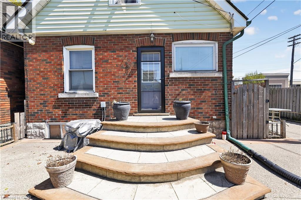 465 OTTAWA Street N, Hamilton, Ontario, L8H4A4 — Photo 38