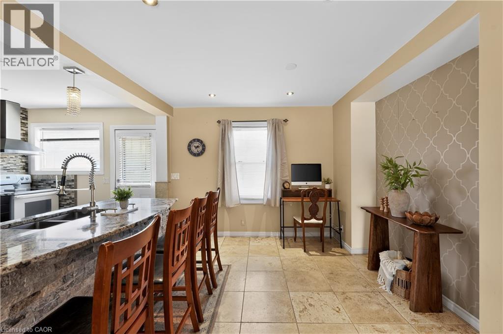 465 OTTAWA Street N, Hamilton, Ontario, L8H4A4 — Photo 8