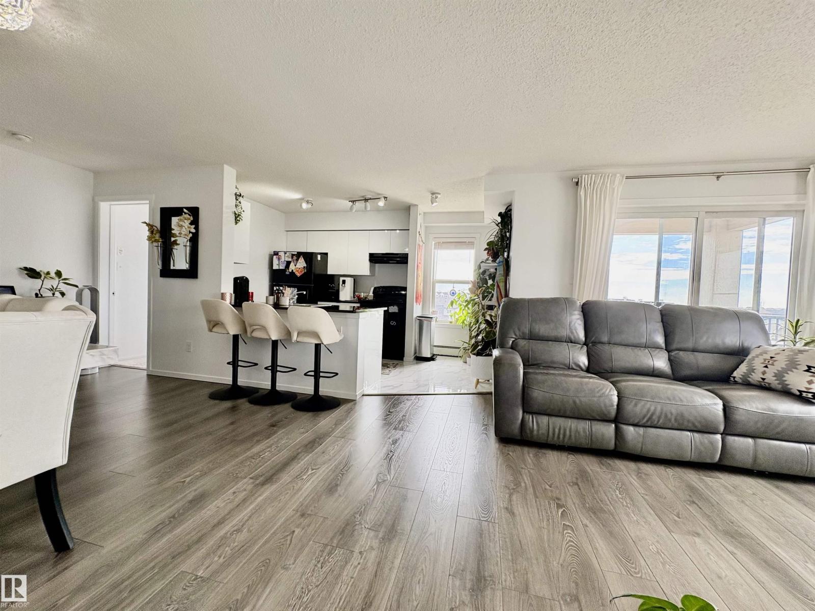 #423 18126 77 ST NW, Edmonton