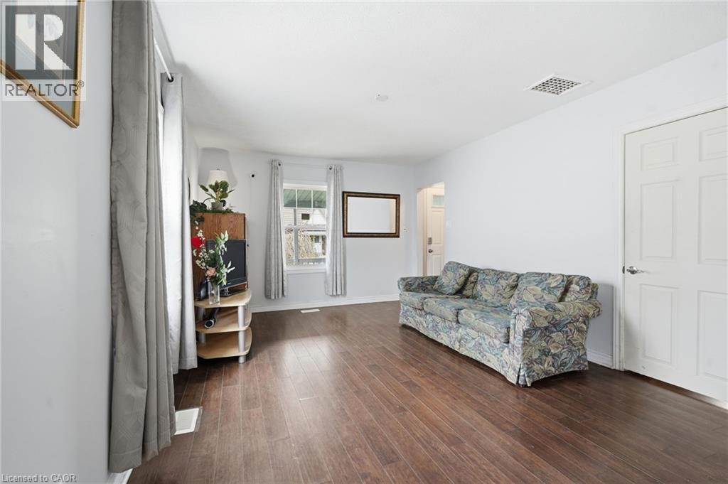 5432 MCRAE Street, Niagara Falls, Ontario, L2E1R5 — Photo 5