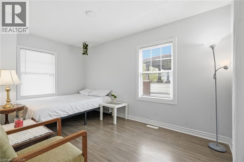 5432 MCRAE Street, Niagara Falls, Ontario, L2E1R5 — Photo 8