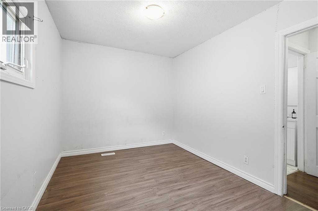 5432 MCRAE Street, Niagara Falls, Ontario, L2E1R5 — Photo 10