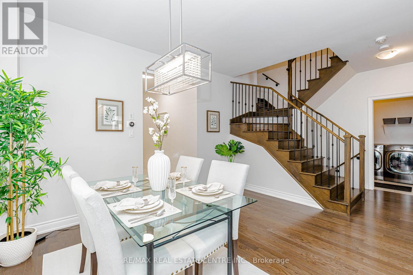 1311 BRITTON CRESCENT - 7