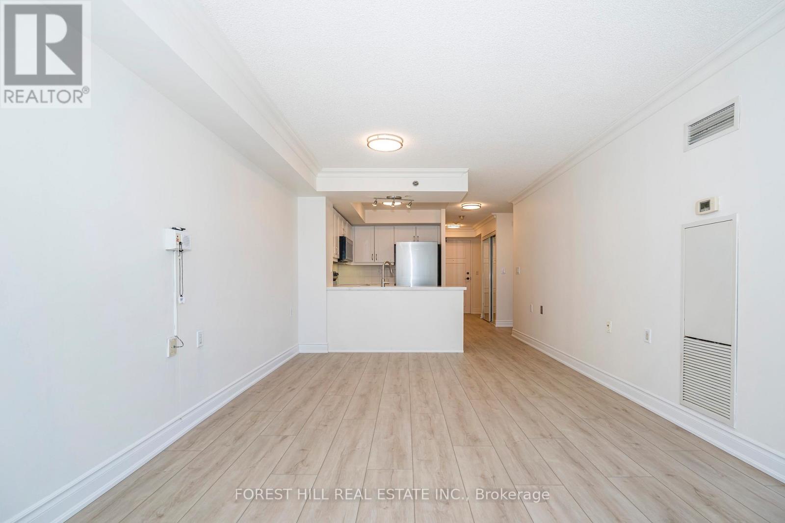 709 - 3 MARINE PARADE DRIVE — photo 6