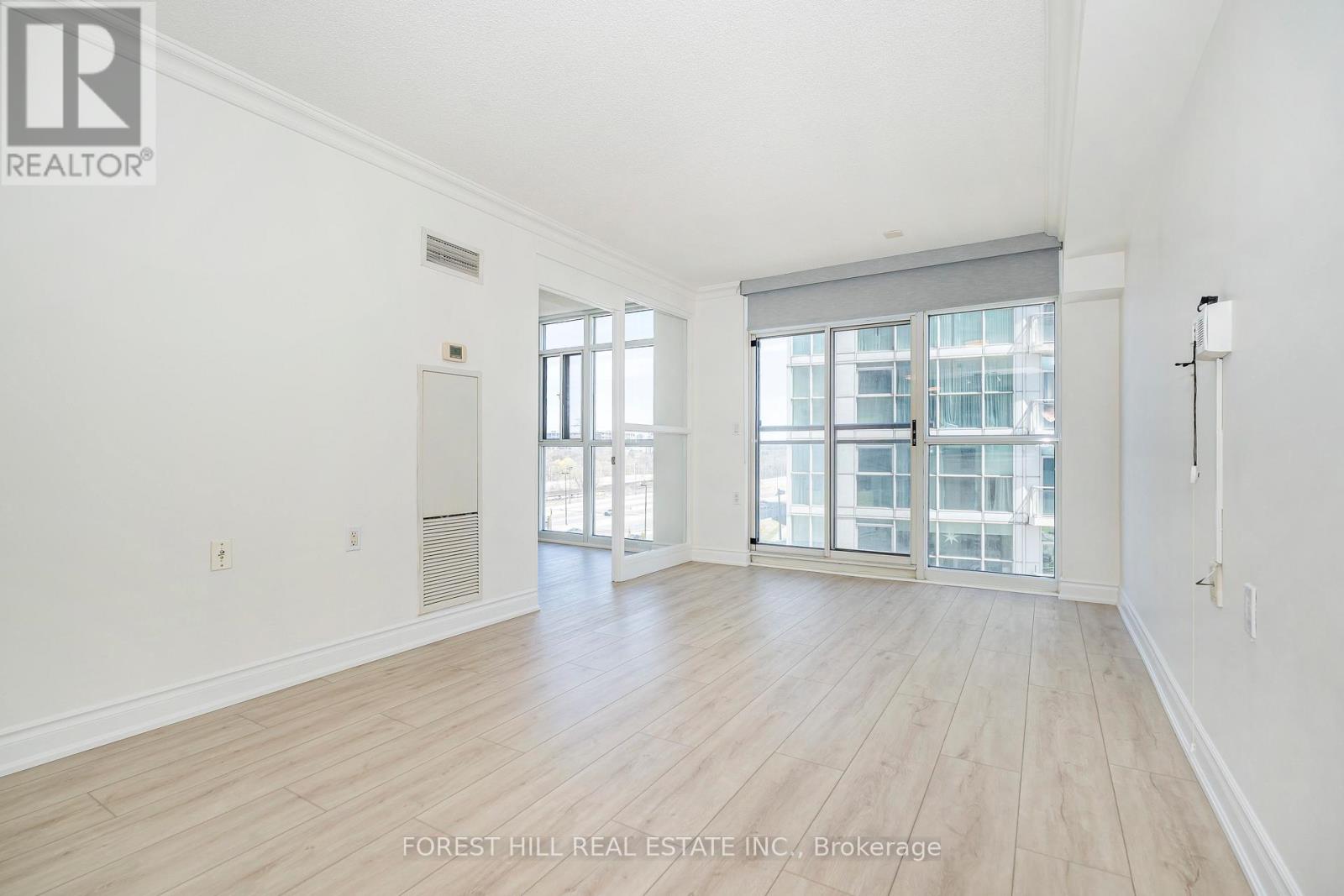 709 - 3 MARINE PARADE DRIVE — photo 7