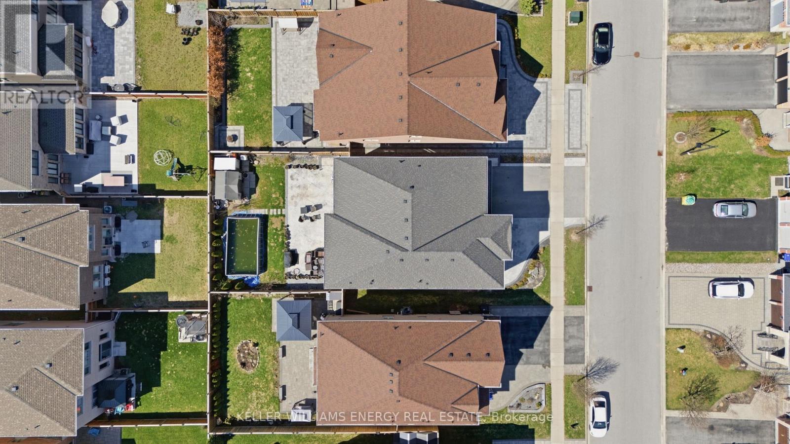 119 STEWART CRESCENT - 43