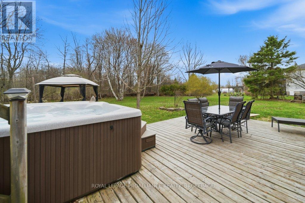 527 BUSH ROAD - 29