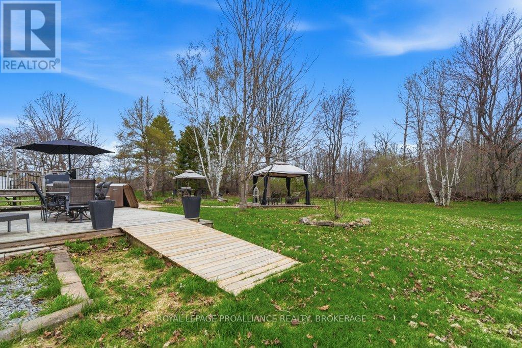 527 BUSH ROAD - 33