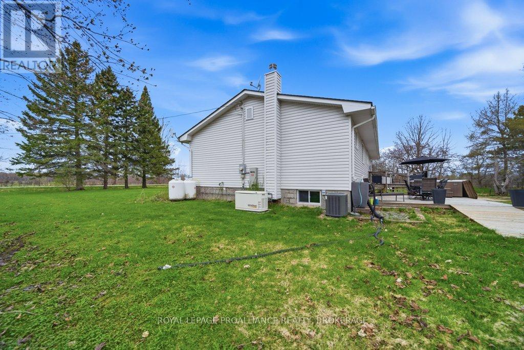527 BUSH ROAD - 38