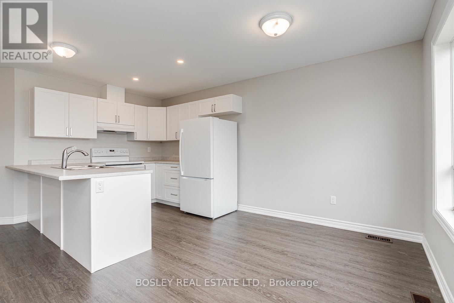 11-21 TOLMAN STREET - 29